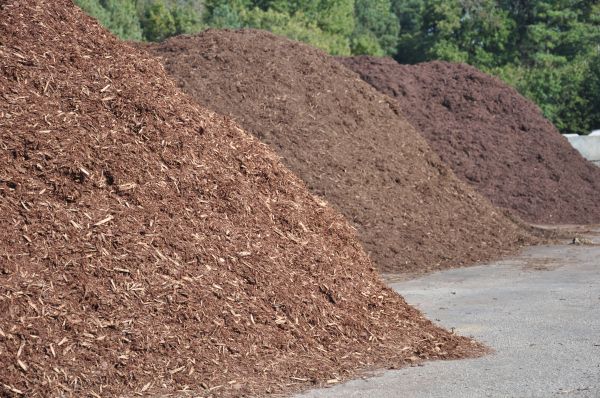 Brown Mulch Delivery in Chippewa Falls