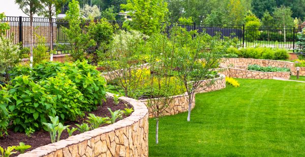 Yard Makeover Service in Chippewa Falls